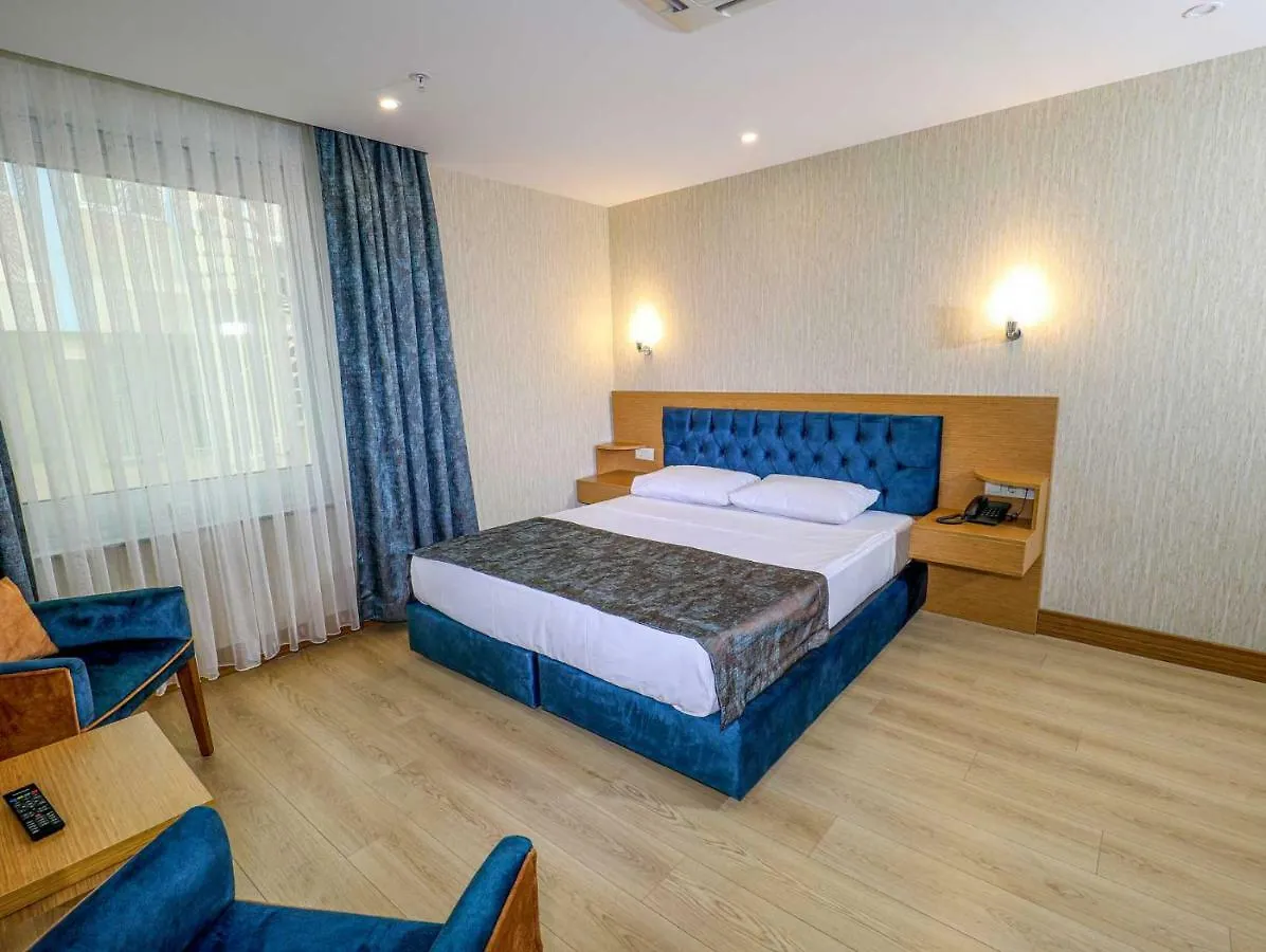 Grand Elmira Suites Стамбул 2*,